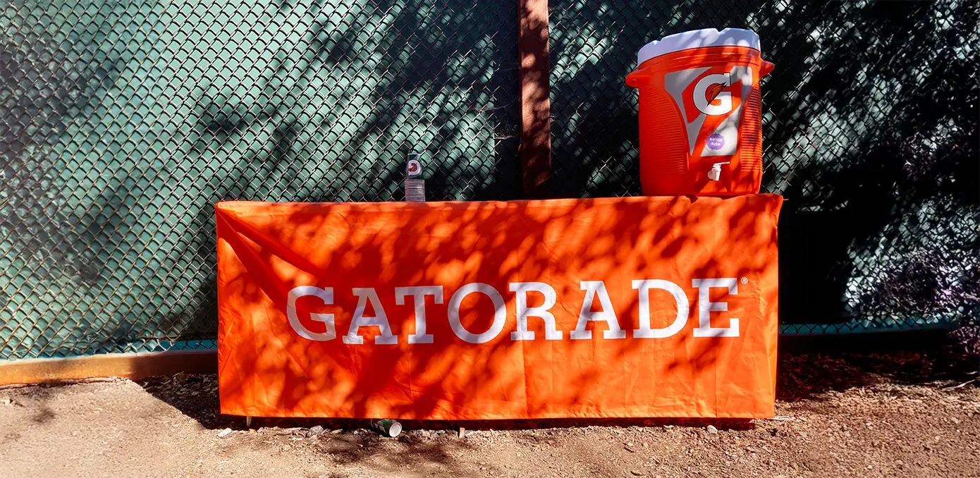 trade show table cover display